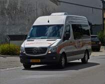 WV 2058, Mercedes Benz Sprinter von Voyages Wagener, aufgenommen am 03.07.2020 in der Nähe von Wiltz 