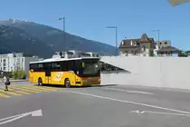 Postauto/PU TSAR VS 64315 (Setra S415H) am 7.7.2020 beim Bhf. Sierre/Siders
