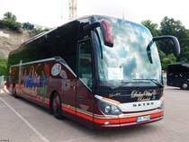 Setra 516 HD von Dolce Vita Reiseclub aus Deutschland im Stadthafen Sassnitz am 15.07.2018