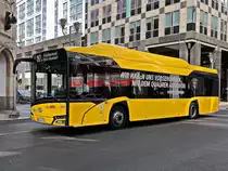 Solaris Urbino 12 electric '1812' der BVG Berlin. Als Linie 147 in der Friedrichstrasse in Berlin Mitte, August 2020. 