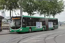 Mercedes Citaro 7045, auf der Linie 34, bedient die Haltestelle Schifflände. Die Aufnahme stammt vom 09.06.2020.