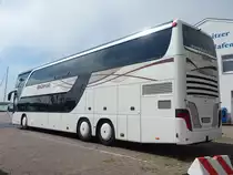 Setra 431 DT von Bohr aus Deutschland im Stadthafen Sassnitz am 28.07.2018