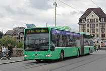Mercedes Citaro 726, auf der Linie 31, überquert die Mittlere Rheinbrücke. Die Aufnahme stammt vom 09.06.2020.