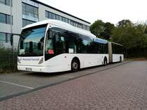 Ein weiterer AGG300 der zum normalen Gelenkbus um funktioniert worden ist.
Auch ein ex ASEAG Fahrzeug, leider habe ich die Wagen Nr. nicht erkennen können
hier beim SEV in Langenfeld.