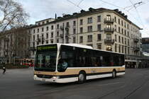 Citaro 52 beim Opernhaus am 25.03.2010.