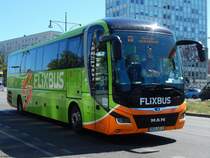 MAN Lion's Coach von Flixbus/Karsten Brust aus Deutschland in Berlin am 06.08.2018