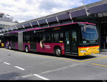 Postauto - Mercedes Citaro BE 734635 in der Postauto Haltestellen auf dem Dach des SBB Bahnhof Bern am 07.09.2020