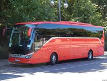 Setra 515 HD von Gumdrop Bus aus Tschechien in Berlin am 06.08.2018