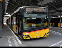 Postauto - Solaris BE 560246 in Bern bei den Postauto Haltestellen auf dem Dach des Bahnhof Bern am 07.09.2020