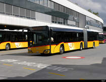Postauto - Solaris BE 560246 in Bern bei den Postauto Haltestellen auf dem Dach des Bahnhof Bern am 07.09.2020