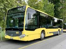 MB C2 186 der STI am 27.9.20 hinter dem Bahnhof Thun abgestellt.