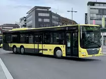 3-Achs MAN Lion's City 159 der STi am 27.9.20 bei der Abfahrt vom Bahnhofplatz Thun.