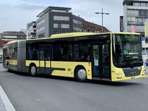 MAN Lion's City Gelenker 146 am 27.9.20 bei der Abfahrt vom Bahnhof Thun.