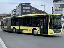 MAN Lion's City Gelenker 146 am 27.9.20 bei der Abfahrt vom Bahnhof Thun.