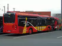 Reisedienst Flaschenträger WF-Reisen / AB-WF 77 / Aschaffenburg, Hauptbahnhof/ROB / Mercedes-Benz O 530 LE C2 hybrid / Aufnahemdatum: 02.10.2020 / Werbung: [City-Bus Alzenau]