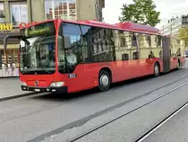 MB Citaro Facelift CNG 852 von Bernmobil am 12.10.20 bei der Ankunft am Bahnhof Bern.