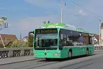 Mercedes Citaro 802, auf der Linie 33, überquert die Mittlere Rheinbrücke. Die Aufnahme stammt vom 16.09.2020.