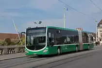 Mercedes Citaro 7025, auf der Linie 34, überquert die Mittlere Rheinbrücke. Die Aufnahme stammt vom 16.09.2020.