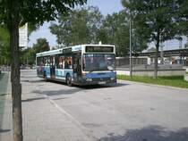 Ein O 405 N eines MVG-Subunternehmers(Berger) am 14.07.07 auf der Linie 146 in Trudering.