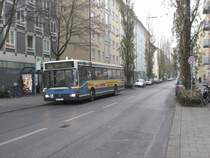 Wagen 4959 am 23.11.07 am Josephsplatz im Einsatz auf den ,mittlerweile nicht mehr angebotenen ,HVZ-Verstrkern zur Universitt.