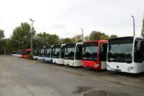 Nagelneue Mercedes Benz Citaro 2 am 17.10.20 in Mannheim durch den Zaun fotografiert. Dieses Gelände ist öffentlich zugänglich