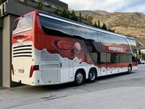 Heckansicht der Setra 431 DT von Expressbus der für Eurobus unterwegs ist, am 19.10.20 in Eyholz abgestellt.