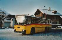 Letzter Tag fr das Postauto ins Teuffenthal: Moser, Teuffenthal BE 142017 NAW/R&J (ex Burri, Teuffenthal) am 13. Dezember 2008 Steffisburg, Ziegelei
