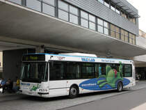 Irisbus Agora 74 von Ryffel am Bhf. Uster am 30.05.2008.