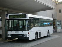 NAW 28 (ex Postauto) von Ryffel am Bhf. Uster am 24.09.2009.