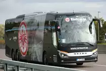 Setra S 517 HD  Eintracht Frankfurt Frauen - Bohr , A 5 Renchtal Oktober 2020
