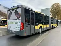 Heckansicht des MB C2 G 166 der STI am 24.10.20 als Bahnersatz Regio nach Spiez.