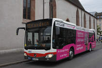Mercedes Citaro von SWEG, auf der Linie 55, wartet an der Endstation am Claraplatz. Die Aufnahme stammt vom 21.10.2020.
