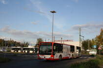 Wupsi Wagen 133 ist ein MB O530G Facelift und als 206 auf dem Weg nach Leverkusen, hier am Langenfelder Bahnhof.