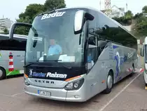 Setra 515 HD von Bader Reisen aus Deutschland im Stadthafen Sassnitz am 13.08.2018