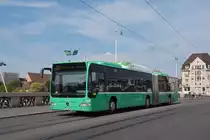 Mercedes Citaro 723, auf der Linie 34, überquert die Mittlere Rheinbrücke. Die Aufnahme stammt vom 16.09.2020.