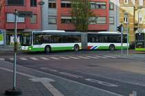 FZ 8791, MAN Lion 's City vom Tice biegt in den Busbahnhof am Bahnhof in Esch-Alzette ein. 26.11.2020