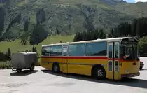 Ein Saurer, ex Postauto, gesehen bei Sedrun am 06.08.2008.