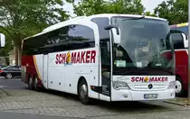 Schomaker Reisen, mit einem Mercedes-Benz Travego, Berlin im August 2020.
