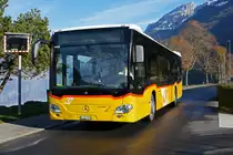 Mercedes Citaro der Post, auf der Linie 103, fährt Richtung Schiffsstation in Bönigen. Die Aufnahme stammt vom 23.11.2020.