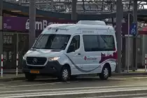 EW 1798, Mercedes Benz Sprinter, von Emile Weber, in der Nähe des Hauptbahnhofs von Luxemburg aufgenommen. 13.12.2020