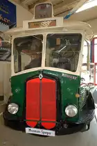 Dieser Renault TN4H aus dem Jahr 1938 war für die RATP Paris unterwegs. (Technikmuseum Speyer, Mai 2014)