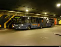 tpf - Volvo 8700  Nr.146  FR 300344 unterwegs auf der Linie 8 im unterirdischen Busterminal im Bahnhof Freiburg am 19.12.2020