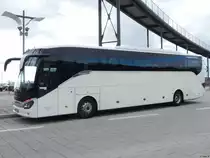Setra 516 HD von Seemann-Reisen aus Deutschland (ex URB) im Stadthafen Sassnitz am 01.09.2018