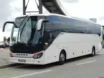 Setra 516 HD von Seemann-Reisen aus Deutschland (ex URB) im Stadthafen Sassnitz am 01.09.2018