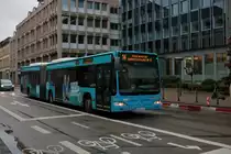 ESWE Verkehr Mercedes Benz Citaro 1 Facelift G Wagen 311 am 28.12.20 in Wiesbaden Marktplatz