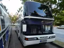 Neoplan Spaceliner von Pakull-Thormann Reisen aus Deutschland in Neubrandenburg am 02.09.2018