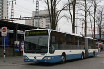 Citaro 404 an der Haltestelle Bhf. Oerlikon Nord am 16.03.2011.