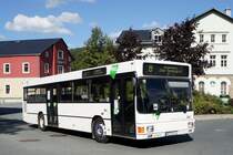 Stadtverkehr Schwarzenberg / Stadtbus Schwarzenberg / Bus Erzgebirge: MAN EL (ASZ-BV 24) der RVE (Regionalverkehr Erzgebirge GmbH), aufgenommen im Oktober 2020 am Bahnhof von Schwarzenberg / Erzgebirge.