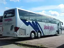 Setra 516 HD von Vokuhl Reisen aus Deutschland im Stadthafen Sassnitz am 15.09.2018