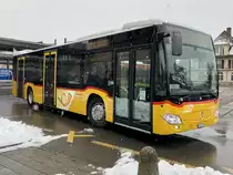 MB C2 hybrid `11403`  BE 654 089  von PostAuto Depot Aeschi am 17.1.21 bei der Abfahrt in Spiez.